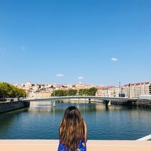 Meet your Posher, Anh-mai